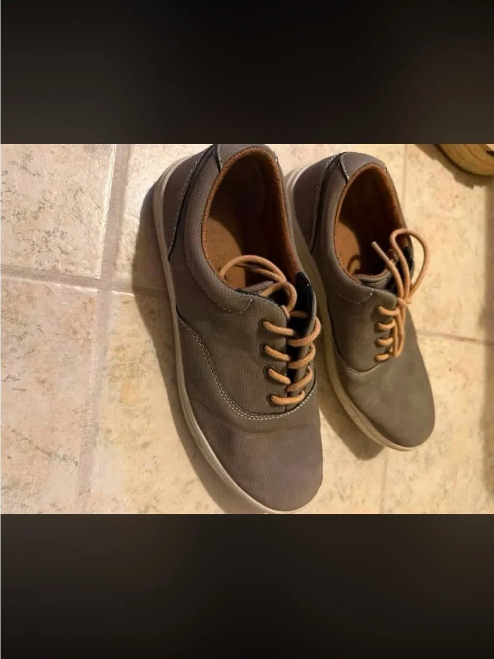 Casual Men’s Grey Canvas Lace-Up Sneakers